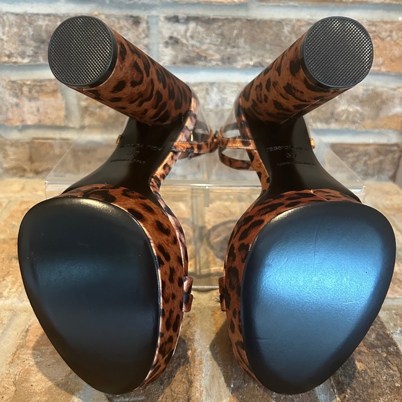 JESSICA RICH * Leopard Platform Sandal - Picture 8 of 9